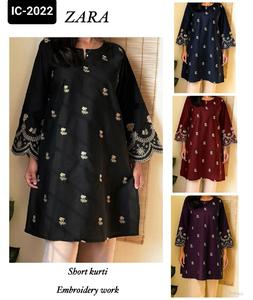 La ropa tradicional india más hermosa, Colección Maxi estampada, vestido con estampado floral fresco, estilo Kurtis para ropa informal y de Festival - Product Image 1