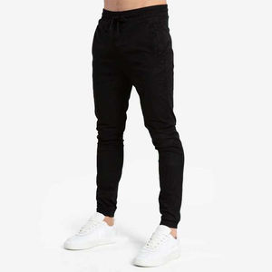 Pantalon cargo tactique décontracté pour hommes avec tissu respirant, poches zippées sécurisées, logo coloré à la taille pour les activités de plein air - Product Image 4
