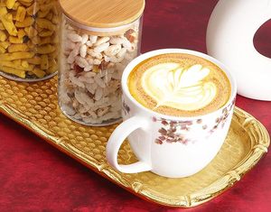 Decorative <b>Gold</b> Aluminium Metal <b>Serving</b> <b>Tray</b> For Restaurant Hotels Tableware Use in Affordable Price - Product Image 6