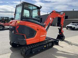 Miniexcavadora KX040-5 2023 de 10 Toneladas con Rodamientos Duraderos, Potente y de Ingeniería Precisa para Tareas de Construcción - Product Image 4