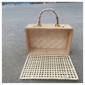 ตะกร้าปิกนิกไม้ไผ่ กล่องไม้ไผ่ลายเส้น พร้อมช่องสำหรับใส่ชา ขนม ของว่าง กล่องจัดระเบียบสำหรับปิกนิก เหมาะสำหรับการเดินทาง ผลิตในเวียดนาม - Product Image 6