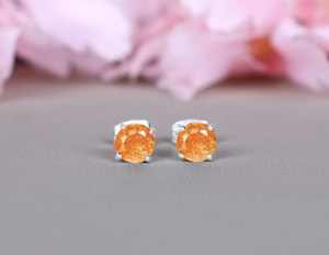Pendientes de plata de ley con piedra solar, redondos, de 6 mm, joyería elegante para mujer - Product Image 3