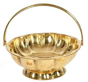 Cesta de Metal de latón con forma de cuenco tradicional, cesta de flores de Pooja decorativa multiusos, almacenamiento y regalo - Product Image 1