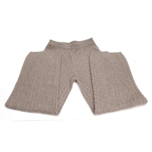 Pantalones rectos de Cachemira mongol marrón orgánico de lujo para mujer, ropa de invierno suave transpirable con regulación de temperatura plana - Product Image 2