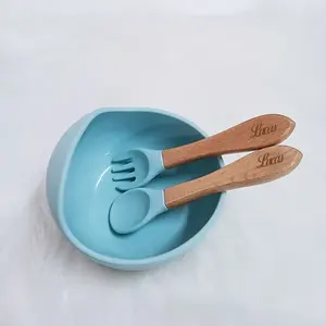 Ensemble cadeau pour bébé personnalisé avec nom, 7 pièces, produits de soin et de coiffage des cheveux - Product Image 2