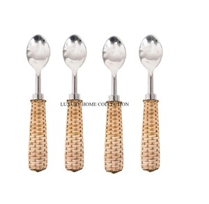 Juego de Cubiertos de Metal de Lujo con Diseño Clásico en Acero Inoxidable Pulido para Ocasiones de Cena Elegantes - Product Image 2