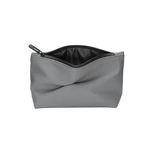 Beauty Case Personalizzato in Morbida Pelle PU Impermeabile con Accessori - Product Image 4