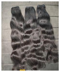 Venta caliente sin procesar Virgen Remy Temple Cabello humano tejido suave Natural crudo indio y vietnamita rizado coser trama - Product Image 2