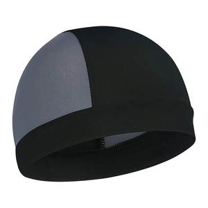 Sombrero de calavera personalizado con logotipo bordado para clima frío Sombrero de calavera ligero para debajo del casco - Product Image 3