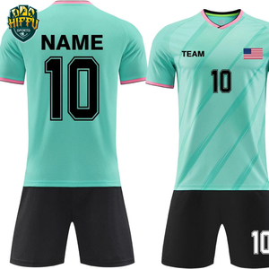 Ensembles d'uniformes de football 100 % polyester respirants et légers à manches courtes avec motifs imprimés, service OEM disponible, toutes tailles - Product Image 4
