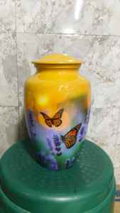 Hot Selling Aluminum Adult Cremation Urn High Quality Engraved American Style 220 Cubic Inch Capacity <b>Funeral</b> <b>Supplies</b> - Product Image 6