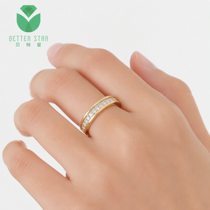 Bague de mariage Betterstar classique en or jaune 18 carats avec diamant de laboratoire taille ronde couleur <span class=keywords><strong>D</strong></span>, sertie en canal, certifiée IGI, pour femmes et hommes - Product Image 3