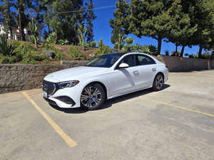 Mercedes-Benz Clase E E 350 4MATIC 2024 en Perfectas Condiciones - Product Image 4