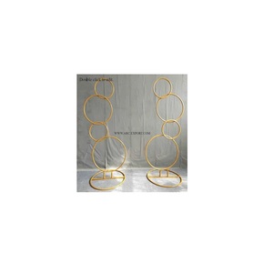 Juego de 2 soportes Harlow de Metal de Color dorado, diseño atractivo, la mejor calidad superior, tamaños grandes, soporte Harlow decorativo clásico para jardín - Product Image 1
