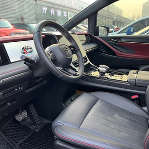 Furgoneta Familiar/Ejecutiva de Lujo 2024, Estilo Master Edition, 2.0T, Usada, Suministro de Japón (Verificada, Usada, Lista para Conducir) - Product Image 4