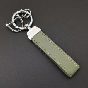 Custom Logo Name Leather Metal Keyring <b>Fashion</b> <b>Accessory</b> for Car Moto Keychain Hardware Buckle Pendant Gift - Product Image 2