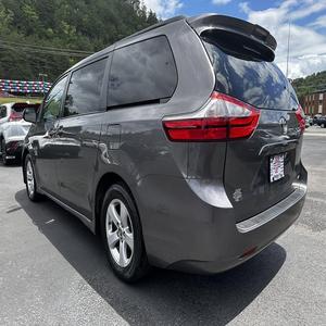 Toyota Siennaaa Fresh and Clean Premium Quality Disponible en stock Excelente estado Volante a la derecha Volante a la izquierda - Product Image 6