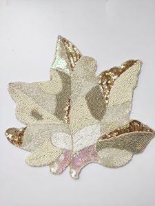 แผ่นรองจานลูกปัดแก้วทำด้วยมือเสื่อและแผ่นรองจานปักลายลายใบเมเปิ้ลไม่เหมือนใคร - Product Image 3