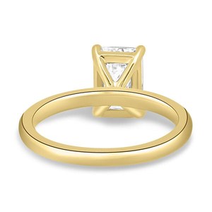 Bague de fiançailles solitaire en or jaune ou blanc avec émeraude certifiée IGI de 2,00 carats et diamant de laboratoire - Product Image 5