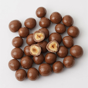 Dragee de Chocolate Rosa con Avellanas, Congelado y Deshidratado, Delicias Gourmet Premium, Empaque a Granel, Producto Más Vendido - Product Image 1