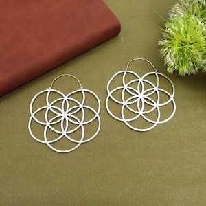 ต่างหูห่วงลายแมนดาลาขนาดใหญ่ ทำจากทองเหลือง สไตล์โบฮีเมียน เหมาะสำหรับผู้หญิง สวมใส่ในเทศกาลต่างๆ - Product Image 2