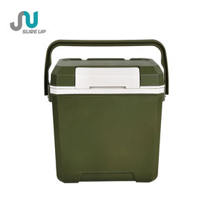 Gobelet de camping portable de grande capacité, écologique, avec un design moderne, en plastique et avec une poignée - Product Image 3