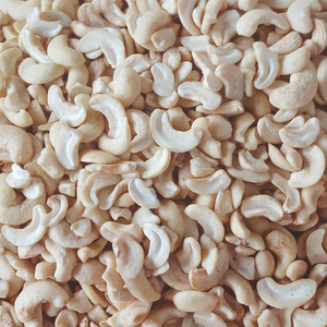 Empaque de Marca Privada, Anacardos Kaju, Granos de Anacardo Crudos Rotos, Frutos Secos, Badam SANTIGO, Primera Calidad - Product Image 1