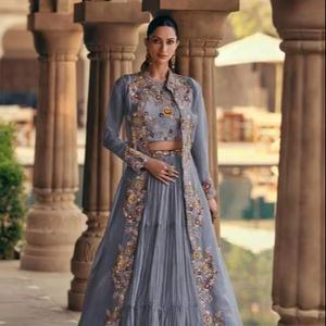 SAYURI DESIGNER MAHOTSAV GOLD READYMADE SALWAR KAMEEZ EN GROS À MUMBAI - Product Image 1