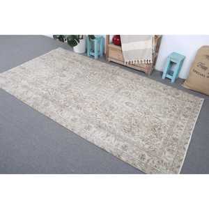 Alfombra Turca Vintage de 4.7x8.6 pies, Alfombra Grande, Alfombra de Lana con Parches Blancos y Marrones - Product Image 2