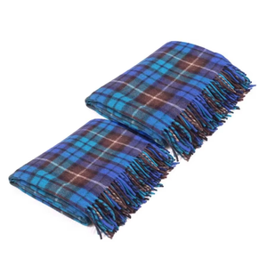 Manta de tartán de lana azul Buchanan de lujo Manta de tiro cálida y duradera de estilo excelente - Product Image 4