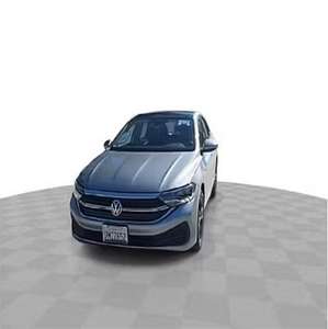 2024 Volks-wagen Jet-ta SE Automático - Product Image 1