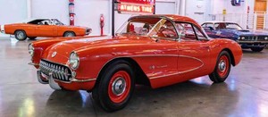 Corvette Fuelie Clásico de Élite Usado de 1957 con Techo Rígido - Product Image 2