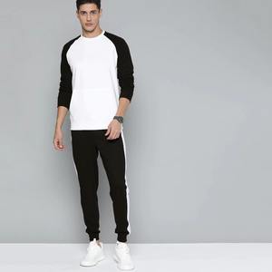 Jogging d'hiver professionnel avec logo personnalisé Motif solide écologique Caractéristique respirante Style tendance à faible quantité minimale de commande - Product Image 1