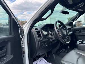 Camion plateau RAM 2500 d'occasion 2022 prêt à rouler - Automatique, prêt à l'exportation mondiale - Product Image 2