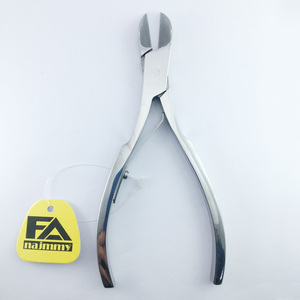 Cortaúñas de alta calidad aprobado por CE ISO, pinzas para cutículas de acero inoxidable, resorte único (Junta de caja/vuelta), hoja curva diseñada - Product Image 4