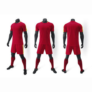 Maillot de football personnalisé pour adulte avec nom d'équipe personnalisable, ensembles de football OEM à séchage rapide, 100% polyester respirant et léger - Product Image 4