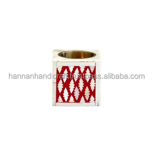 Quemador de Incienso Árabe de Madera con Incrustaciones de Nácar, Quemador de Incienso de Lujo Hecho a Mano en India - Product Image 3