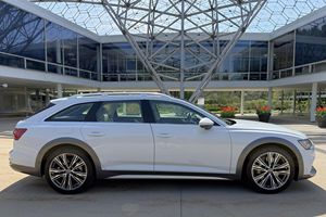 A.6 Allroad Quatro 2021, moteur V.6 turbocompressé, transmission intégrale - Product Image 2