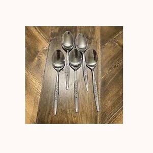 Juego de cubiertos con mango de diseño y forma de clavado plano único pulido con espejo plateado de acero inoxidable - Product Image 1