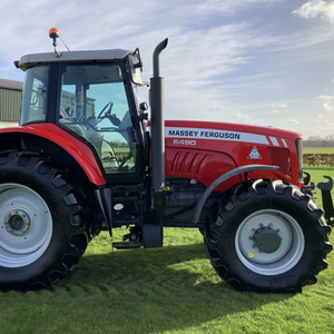 Tractores de ruedas Massey Ferguson listos para enviar, maquinaria agrícola duradera para entrega rápida a domicilio disponible usada - Product Image 1