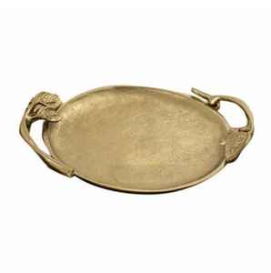 Plateau de service en métal doré de luxe au design traditionnel avec finition plaquée or, forme ovale, personnalisable pour la maison et la restauration - Product Image 1