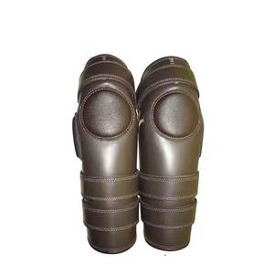 Protège-genoux équestres de haute qualité sur mesure culottes coussinets de sécurité de protection noirs avec ceintures en cuir réglables pour cheval - Product Image 5