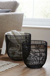 Panier à linge compact en fer, parfait pour les petites chambres, les appartements, les dortoirs ou les salles de bain avec un espace limité - Product Image 4