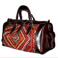 Sac de voyage vintage Moroccan Soul Lkilim avec fermeture éclair, deux poignées, en coton recyclé, forme de baril, doublure en toile, unisexe, modèle MA 1015