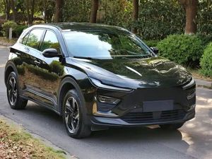 2024 500 Primera Edición, Autonomía CLTC de 501 km, Potencia de 120 kW, Plataforma Cloud River, SUV Compacto, Económico - Product Image 3