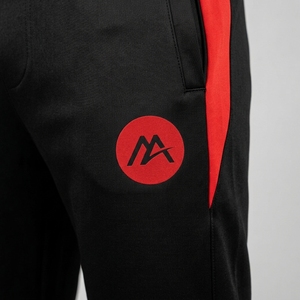 Conjunto Deportivo Negro para Hombre, Chaqueta Deportiva con Cierre Completo, Pantalones Jogger con Detalles en Rojo, Ropa Deportiva para Entrenamiento, Gimnasio, Running y Fitness - Product Image 5