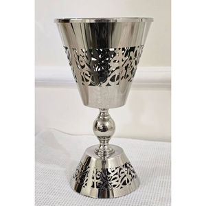 Porte-encens décoratif de table moderne Brûleur d'encens en métal de la meilleure qualité Diffuseur d'aromathérapie pour mariage et occasions spéciales - Product Image 4