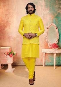 Kurtas de seda india de alta calidad a la moda para hombres, ropa de fiesta de boda, impresión en relieve, marca de moda Maruti, embalaje personalizado - Product Image 2