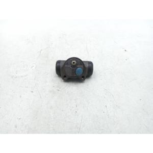 Pièces de rechange génériques pour différentes marques (série 90>) CYLINDRE DE FREIN 250-4501 Essence - Product Image 1