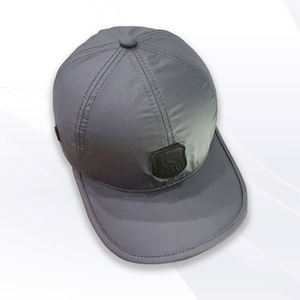 Gorra ajustable ligera de poliéster de calidad Protección solar informal para exteriores Durable y empacado en cartón Hecho en Vietnam - Product Image 2